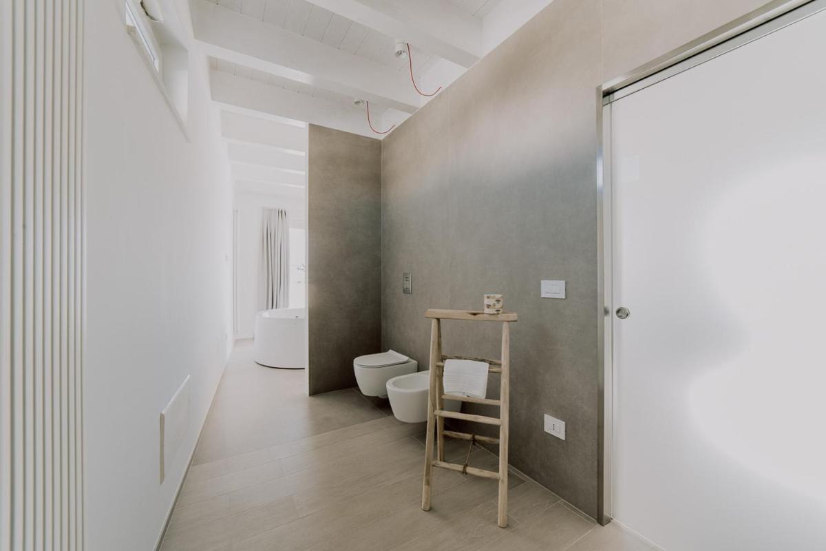 Suite Donna Edwige By Monholiday Monopoli Buitenkant foto