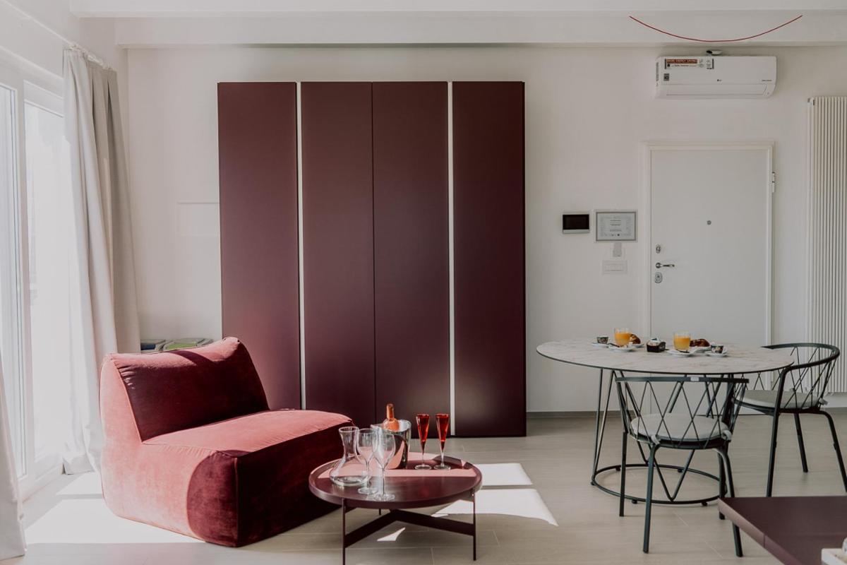 Suite Donna Edwige By Monholiday Monopoli Buitenkant foto